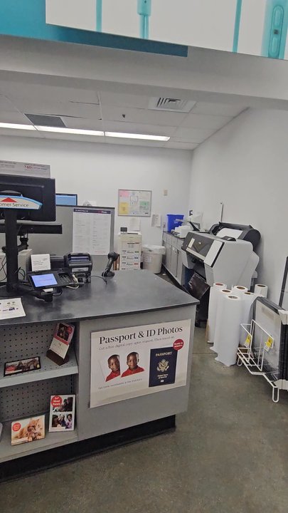 Walgreens - Photo department - Drugstores Near Me - Santa Clarita, California