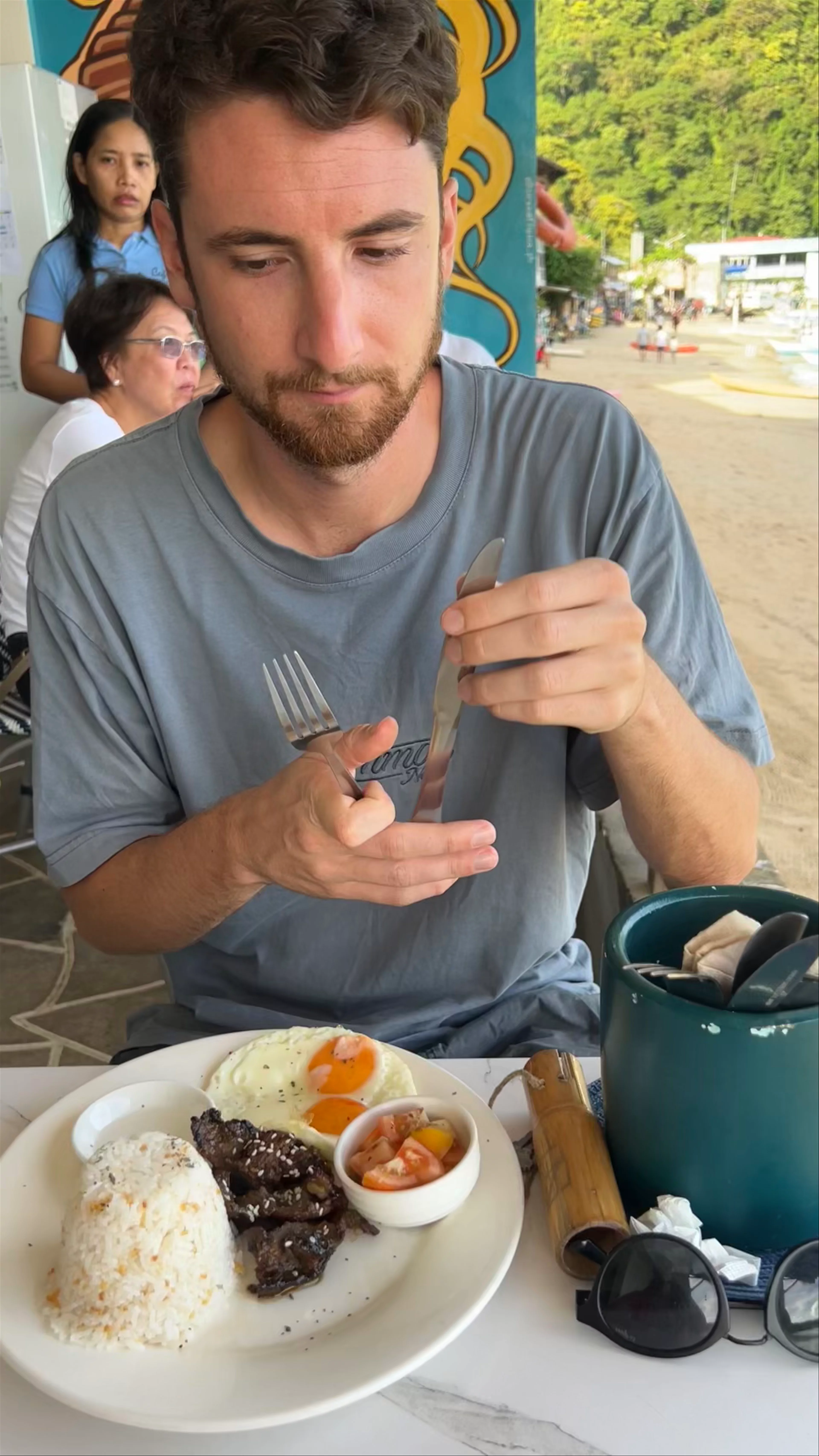 Happiness Beach Bar