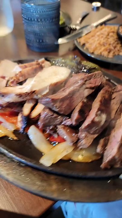 Uncle Julio's - Steak and Chicken Fajitas - Tex-Mex Near Me - Woodbridge, Virginia