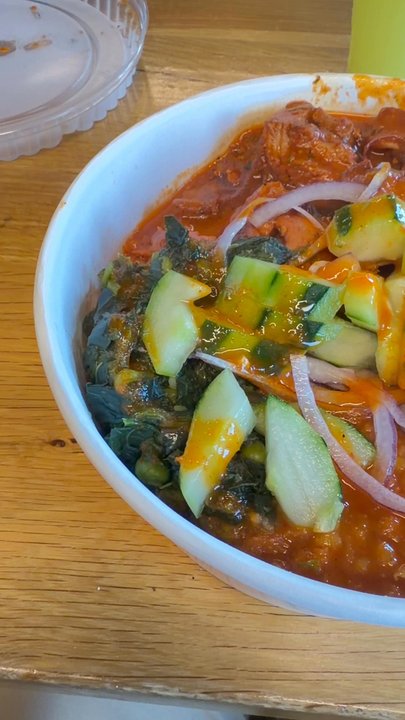 Hoyo's Kitchen - Spicy chicken - African Near Me - Columbus, Ohio