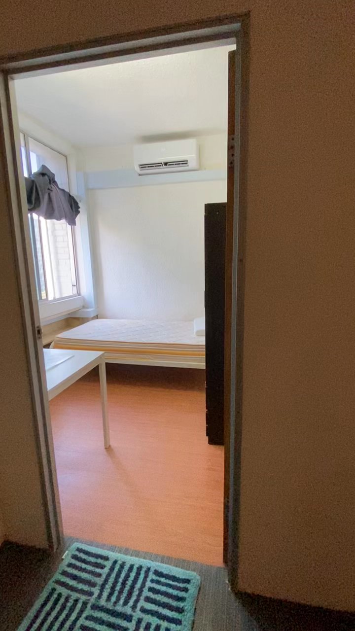 undefined of 100 sqft (room) Condo for Rent in King's Mansion - Project Photos 13