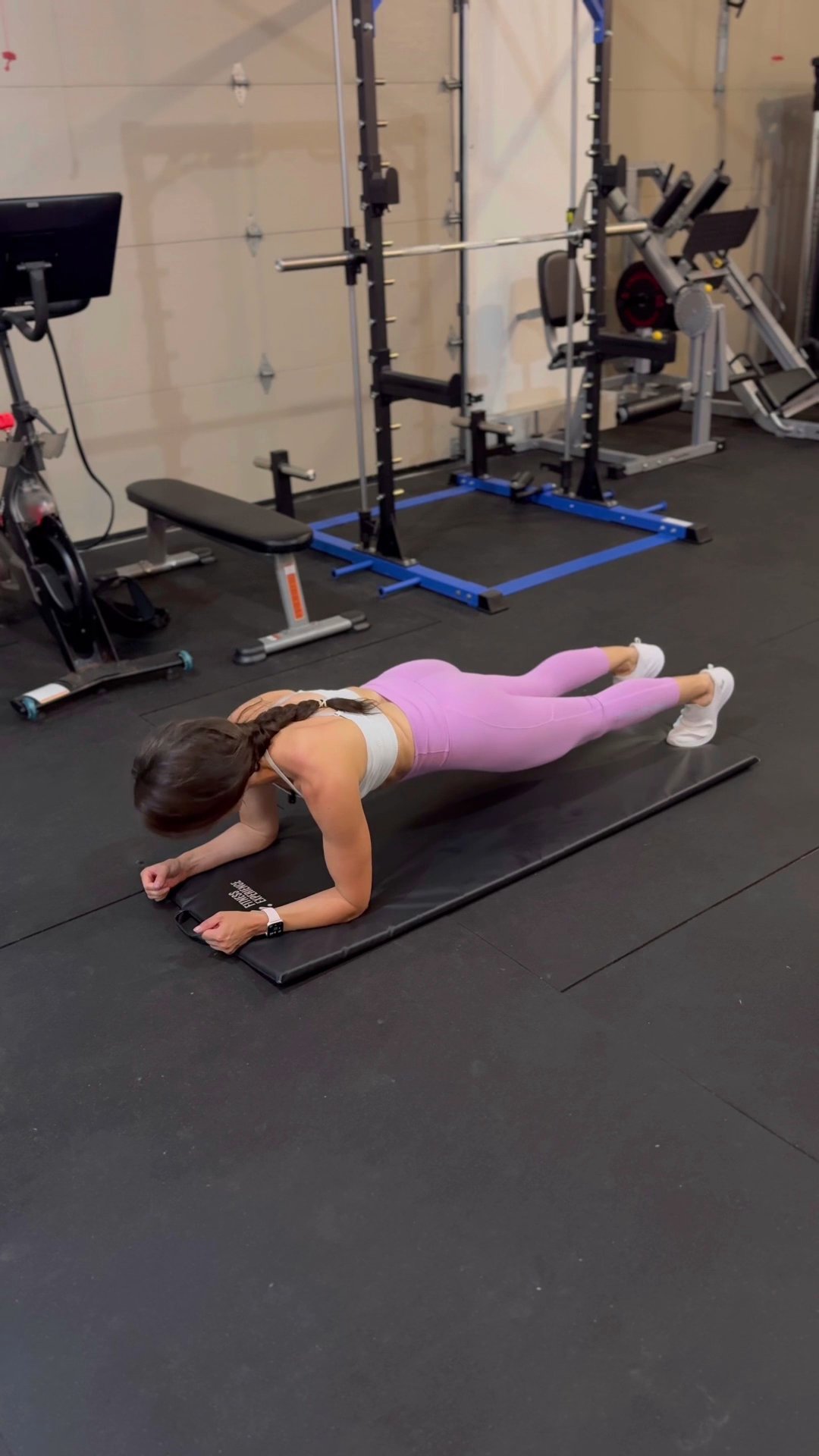 W1/D2 Chest, Triceps & Core (RPE 7)