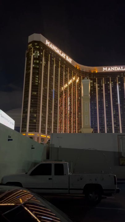 Jay Owenhouse - 02/19/2024 FREE parking lot - Magicians Near Me - Las Vegas, Nevada