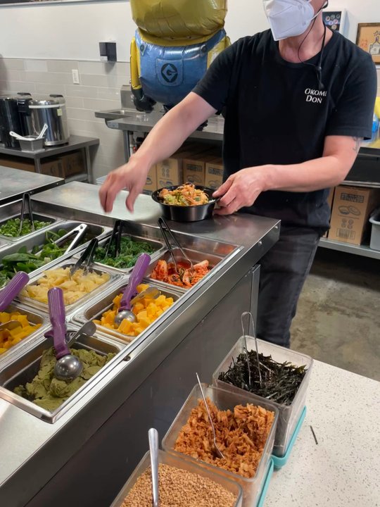 Okome Don - Always got a dope playlist when I come in. Watch my bowl build - always munchtime around here #kimchi #seaweedsalad #pokebowl - Poke Near Me - Houston, Texas