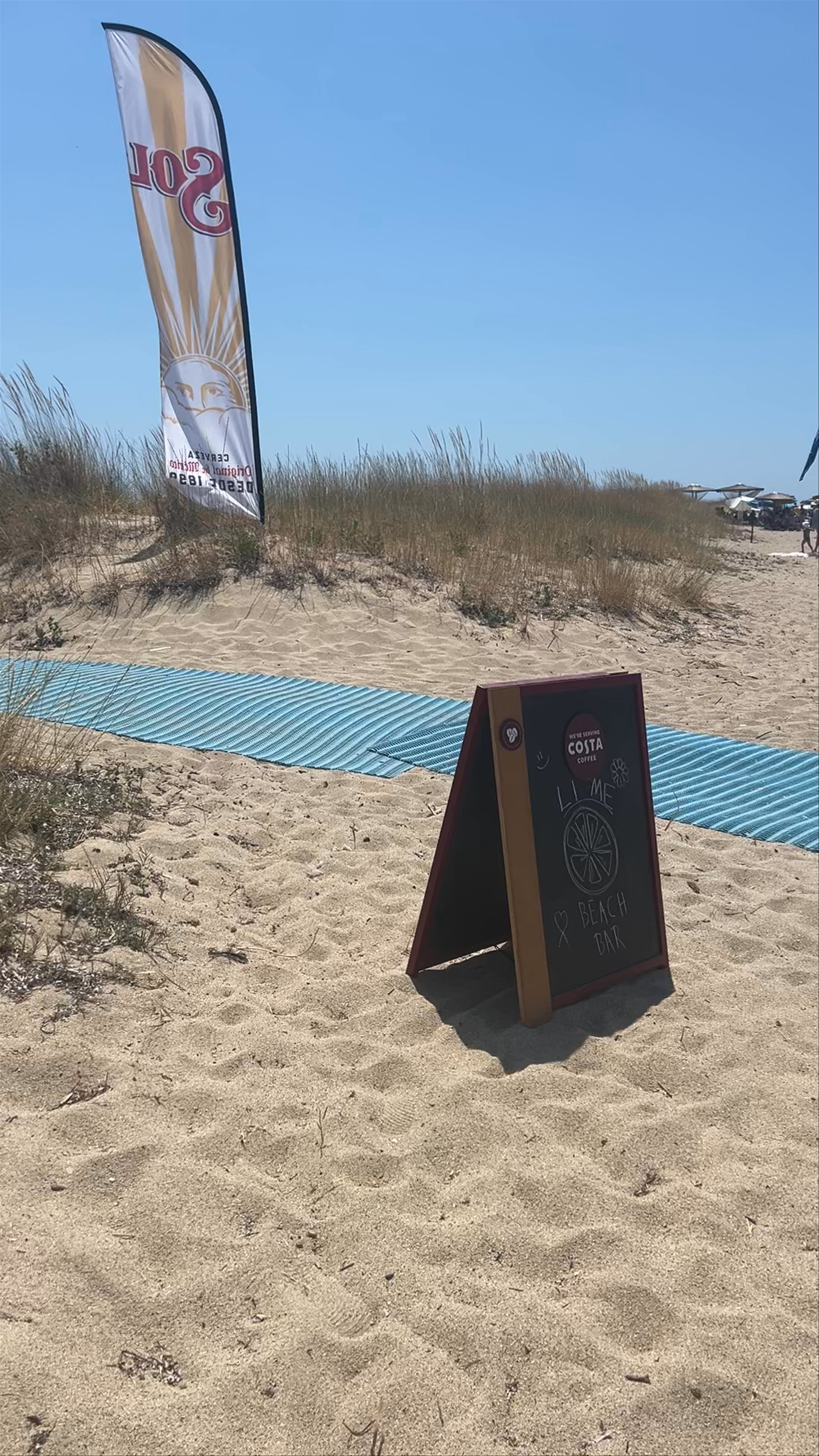 Lime Beach Bar