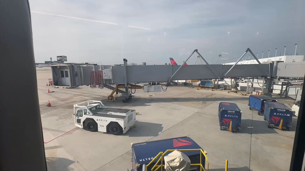 Delta Sky Club - Airport Lounges Near Me - Chicago, Illinois