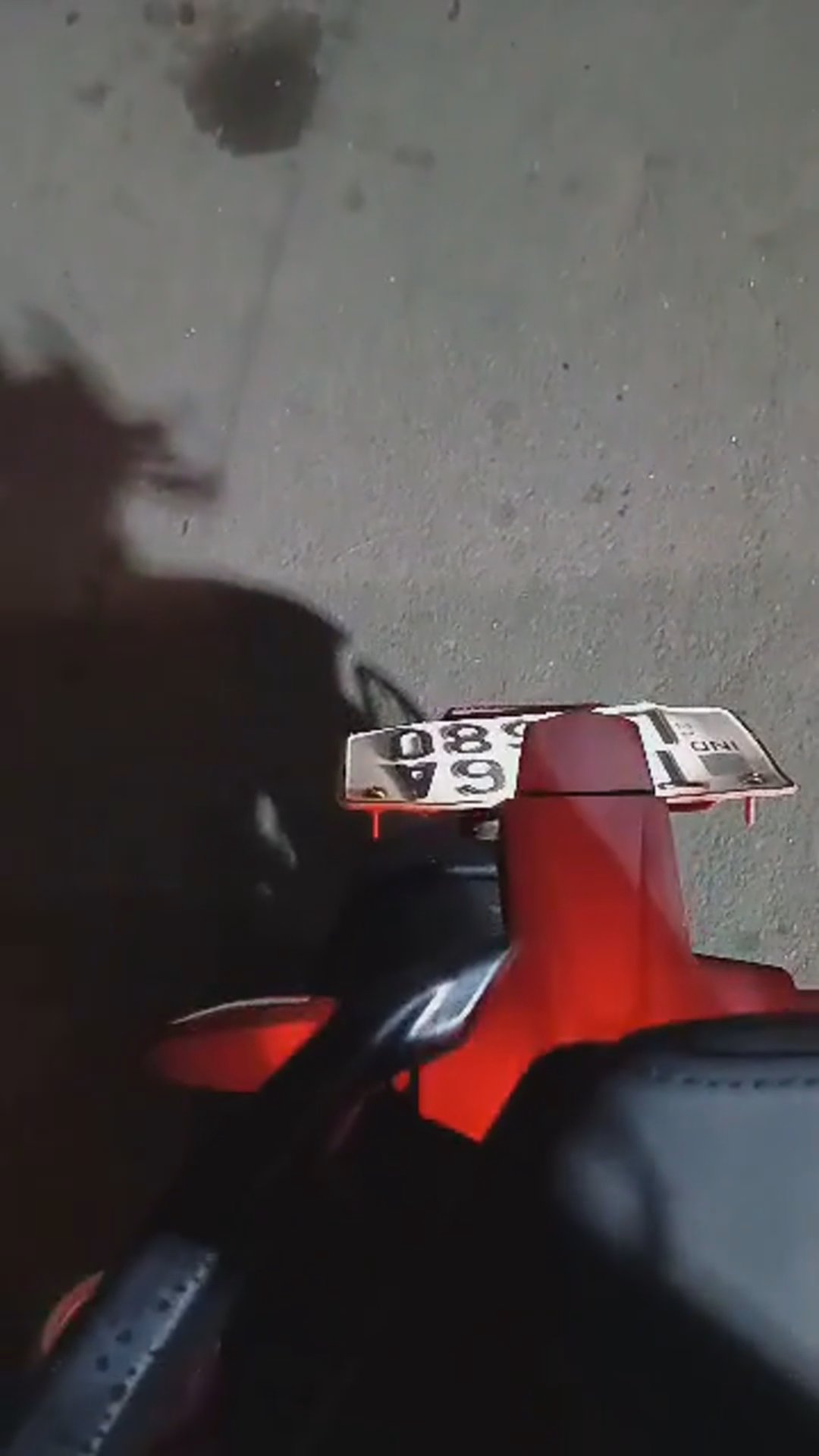 Walk-around video thumbnail