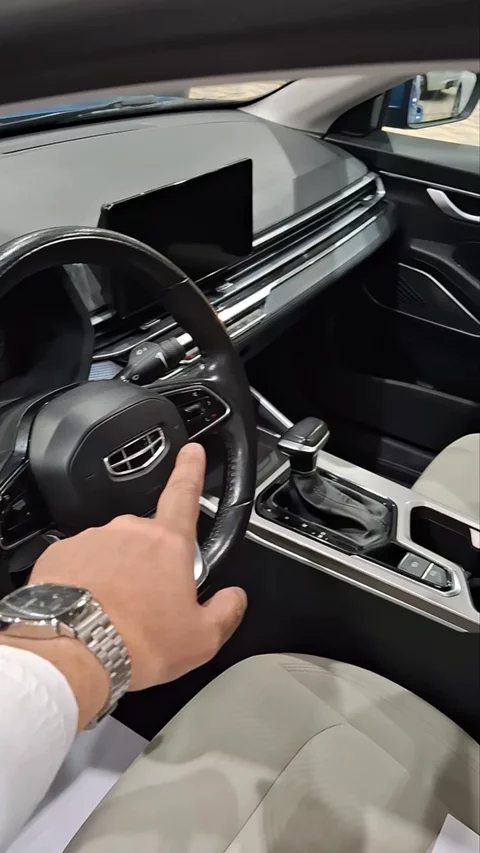 جيلي امجراند GS 2023