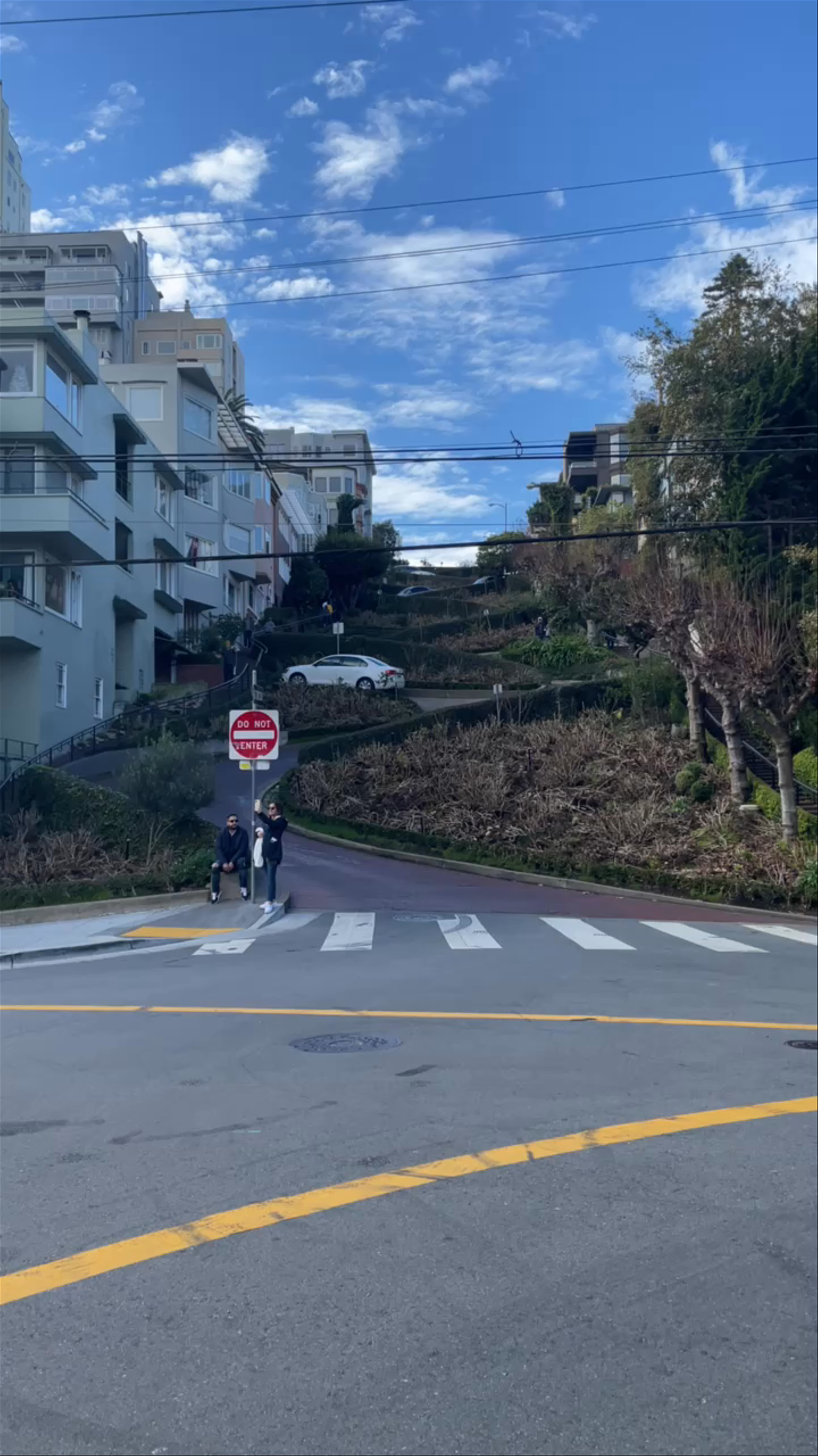 Lombard Street Reservoir: Iconic San Francisco Curve Experience