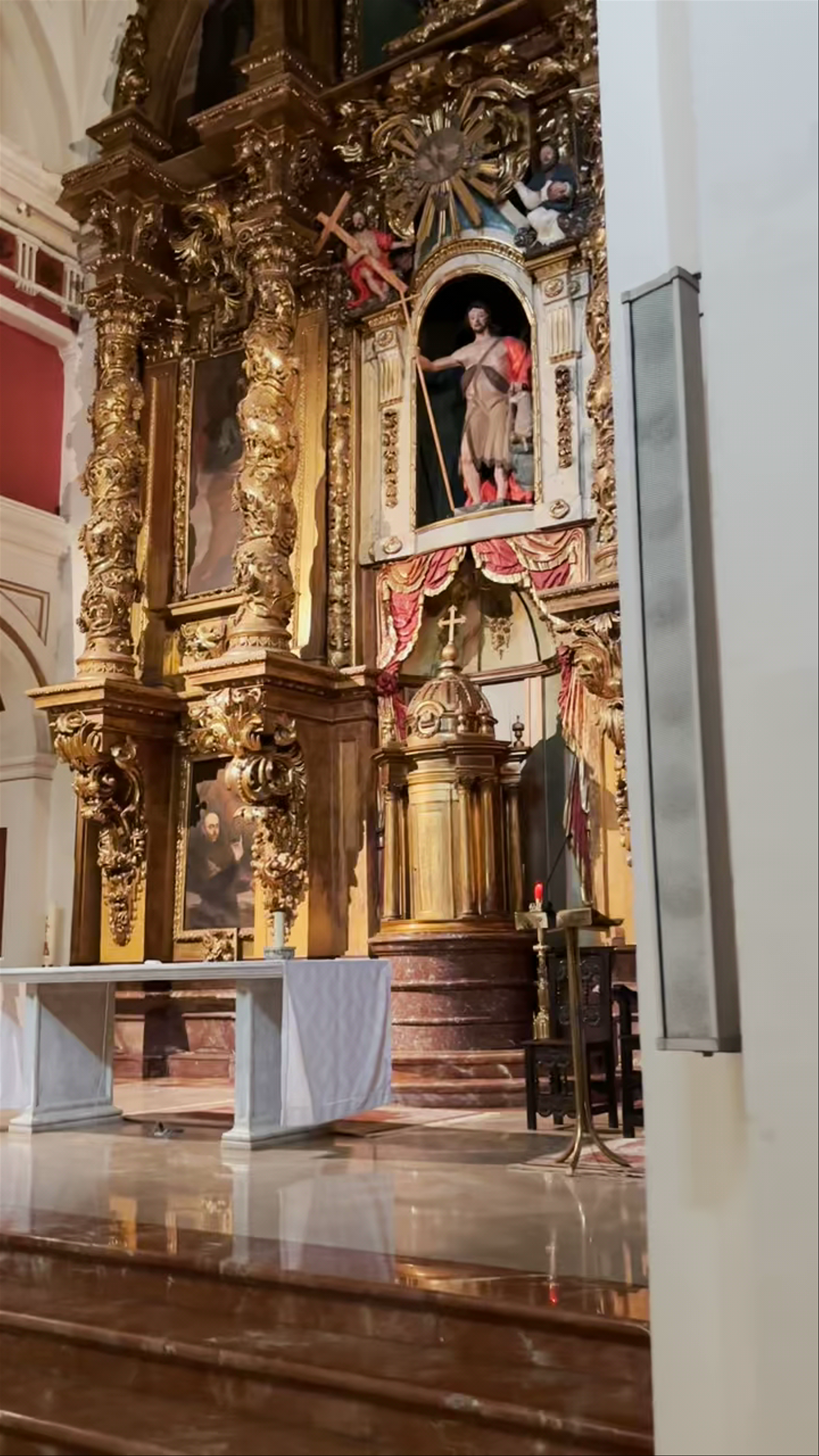 Iglesia de los Santos Juanes