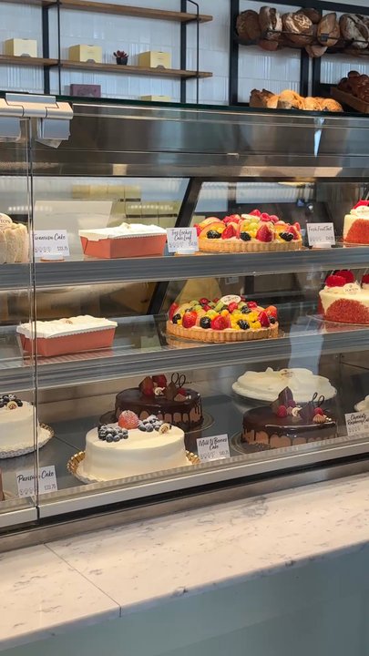 Porto's Bakery and Cafe - Bakeries Near Me - Northridge, California