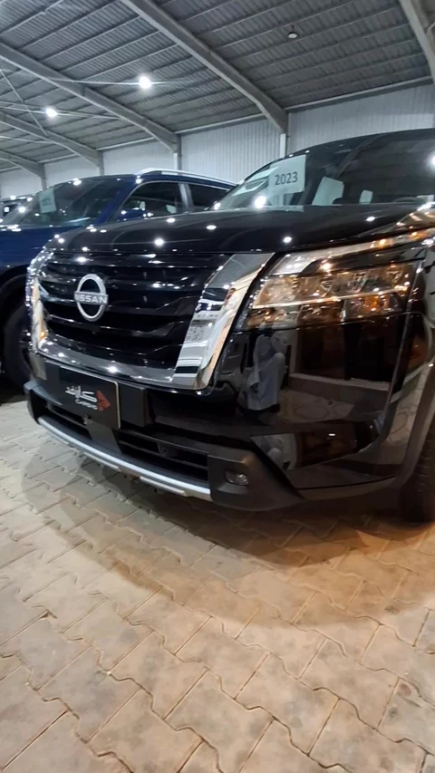 نيسان باثفندر SL 2023