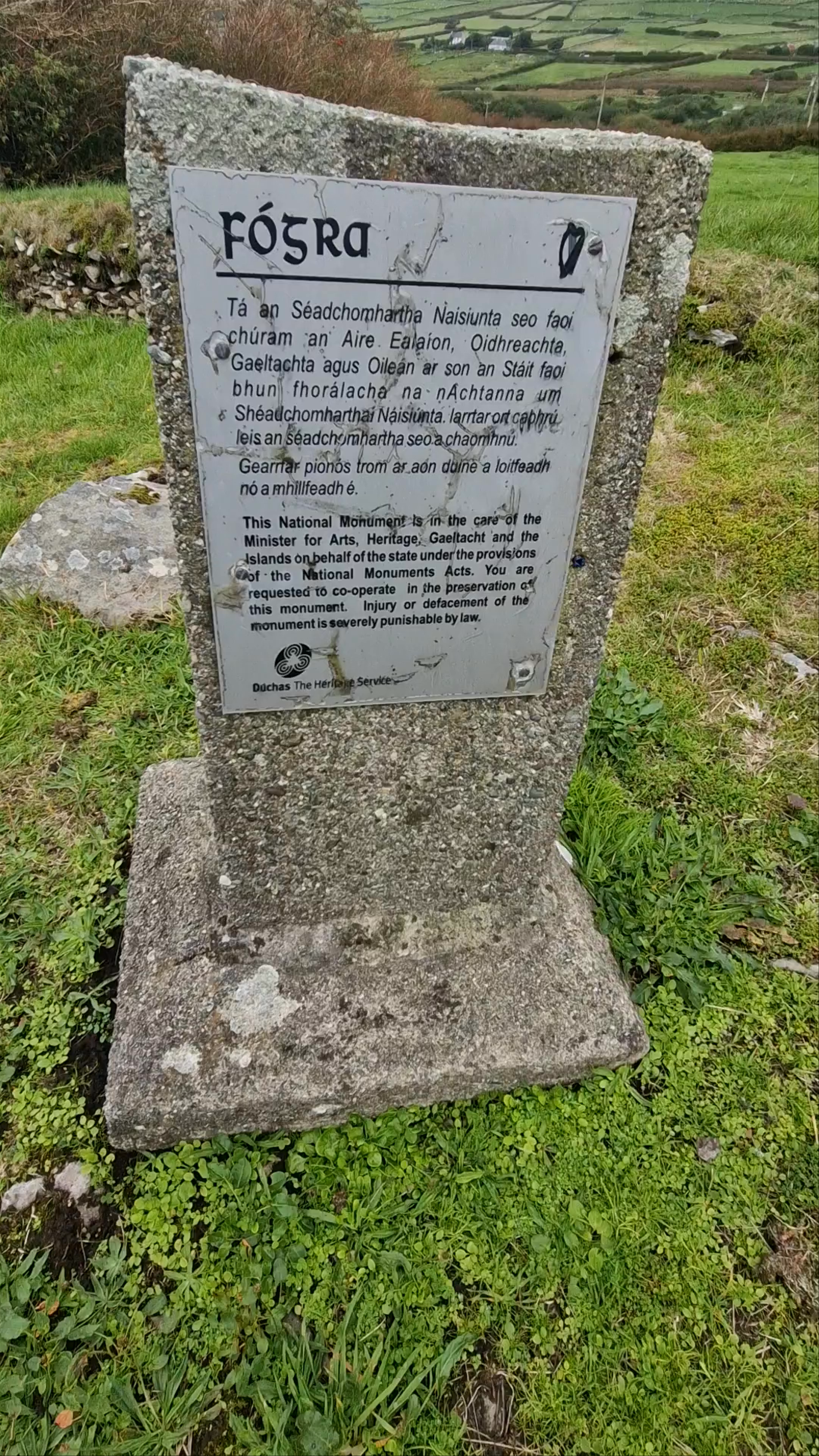 Cathair Deargain Ring Forts