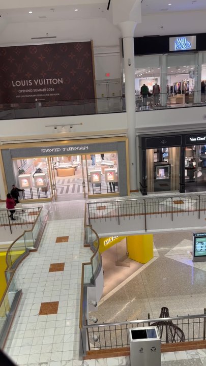 Tysons Galleria - Tyson's galleria mall - Shopping Centers Near Me - McLean, Virginia