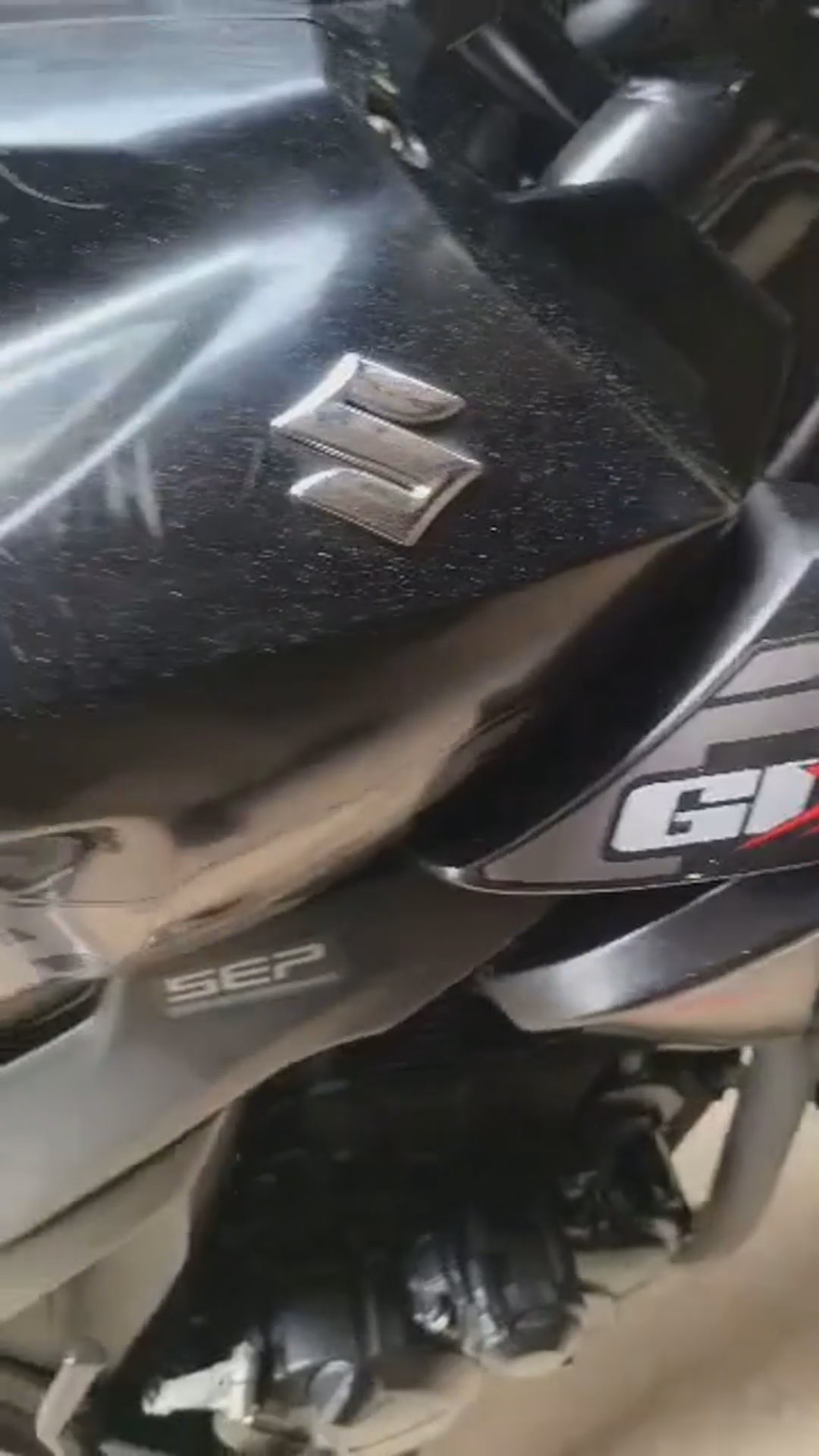 Walk-around video thumbnail