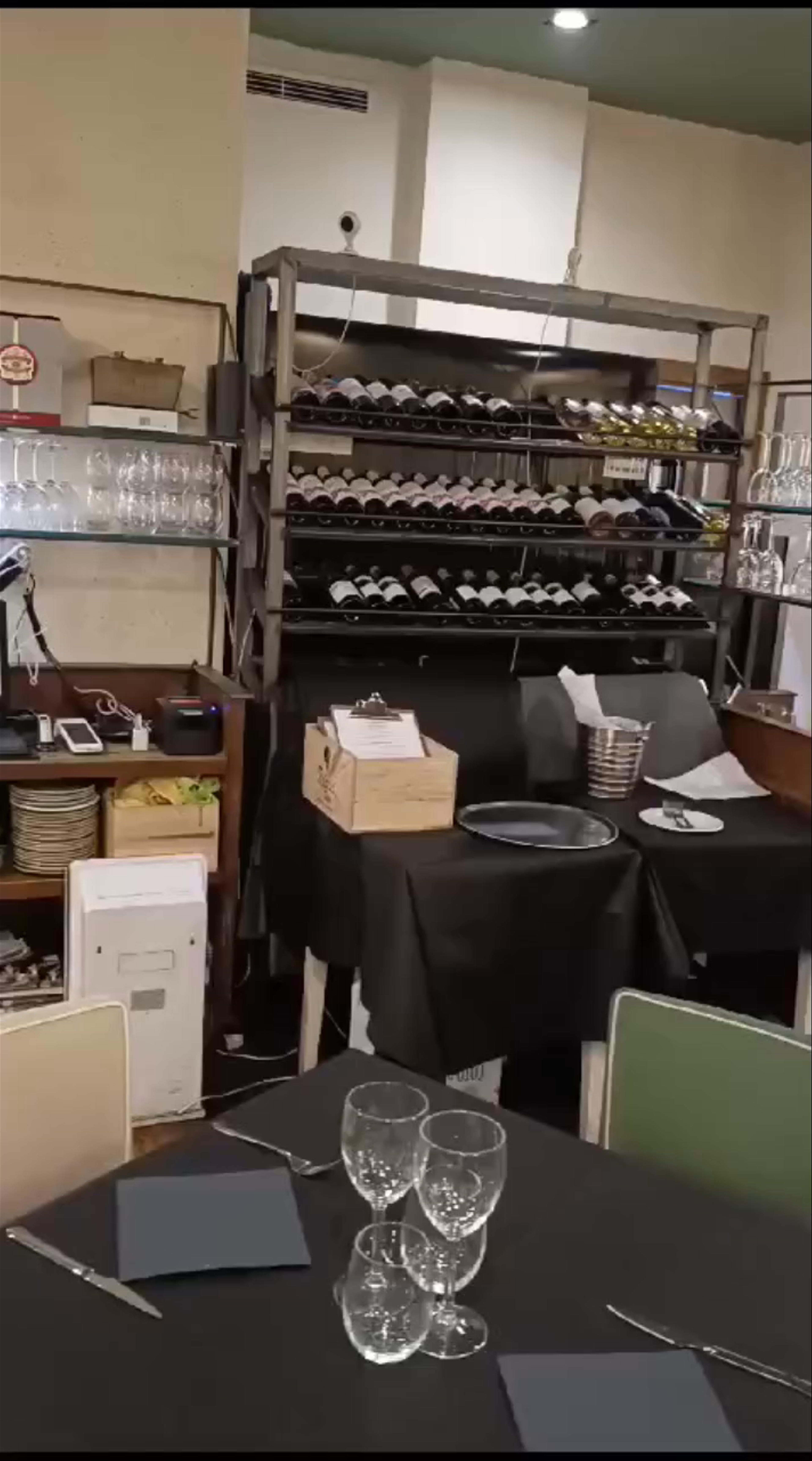 La Marula Wine & Dining Experience in Zaragoza, Spain