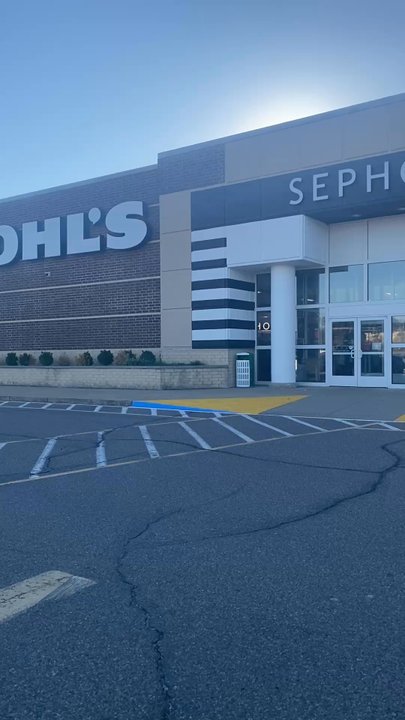 Kohl's - Entrance - Department Stores Near Me - CORDOVA, Tennessee