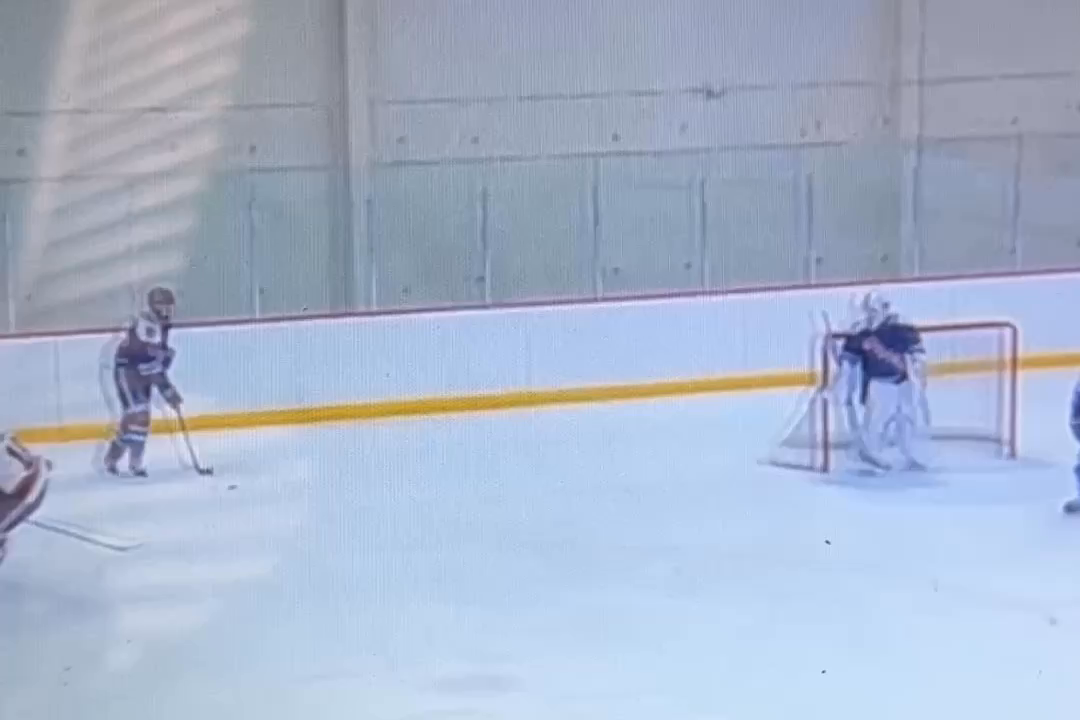 Brendan Pugsley: Spectacular PP Goal at EAK Tournament