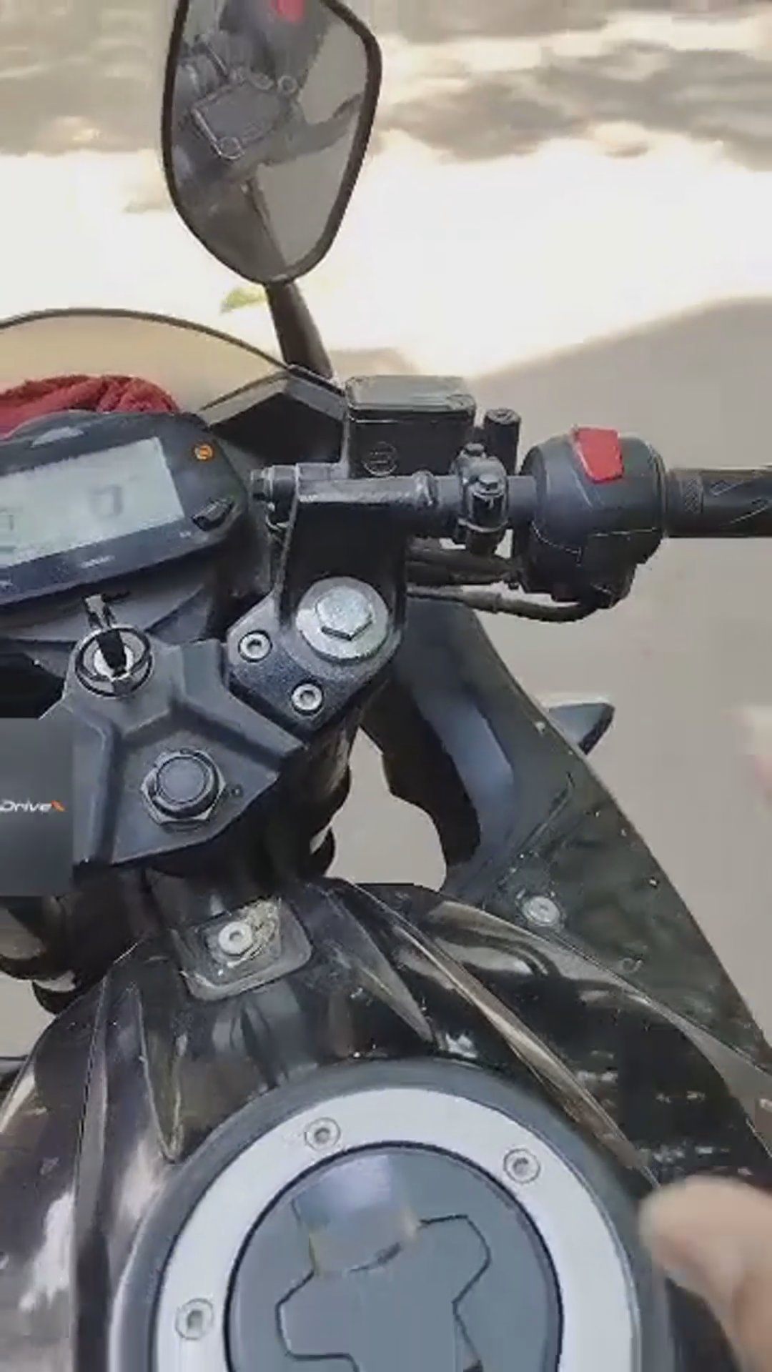 Walk-around video thumbnail