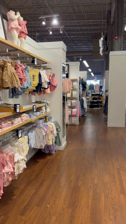 Old Navy - Men's Clothing Near Me - Bergen, New Jersey
