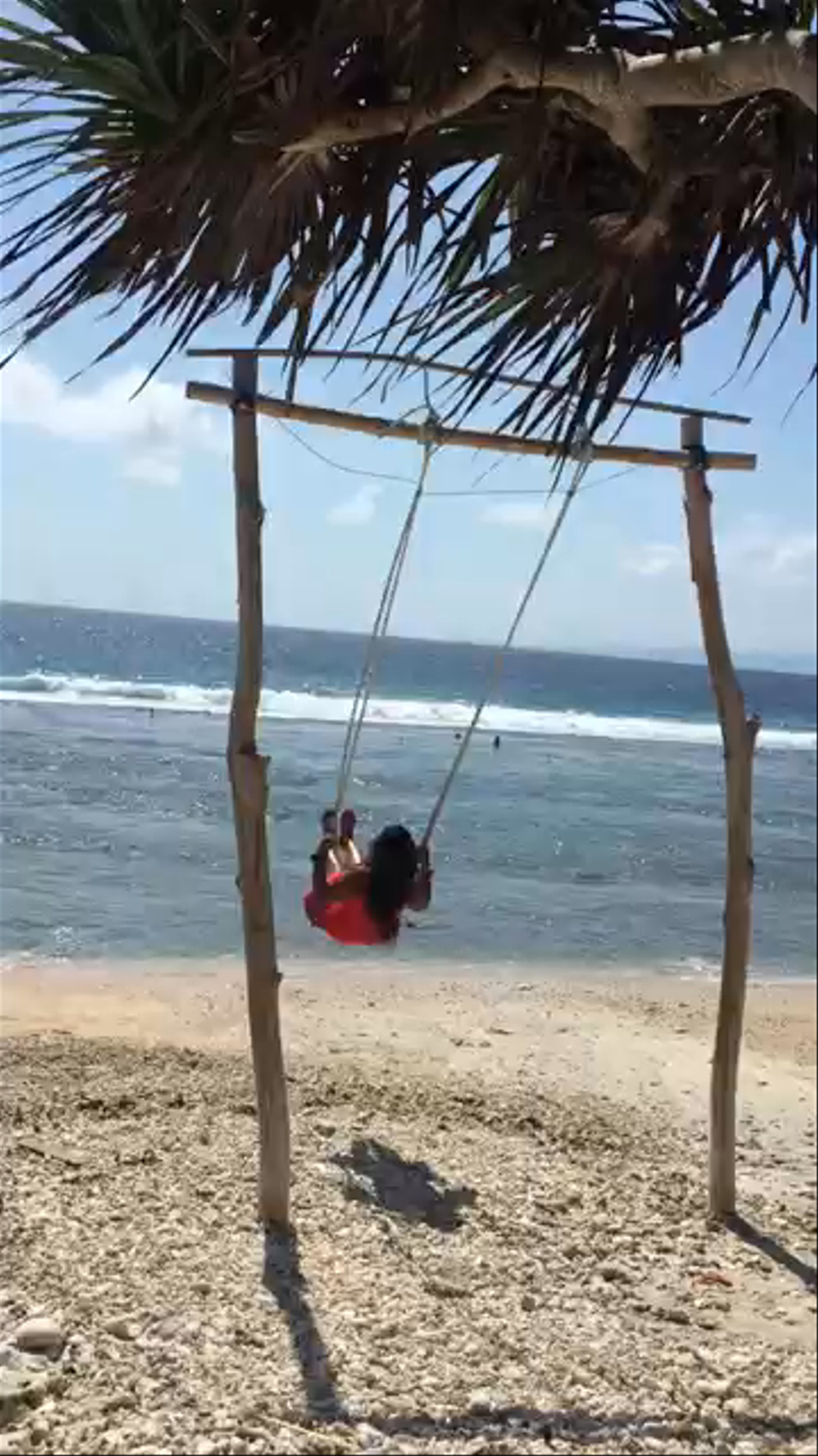 Bohay beach bar & resto