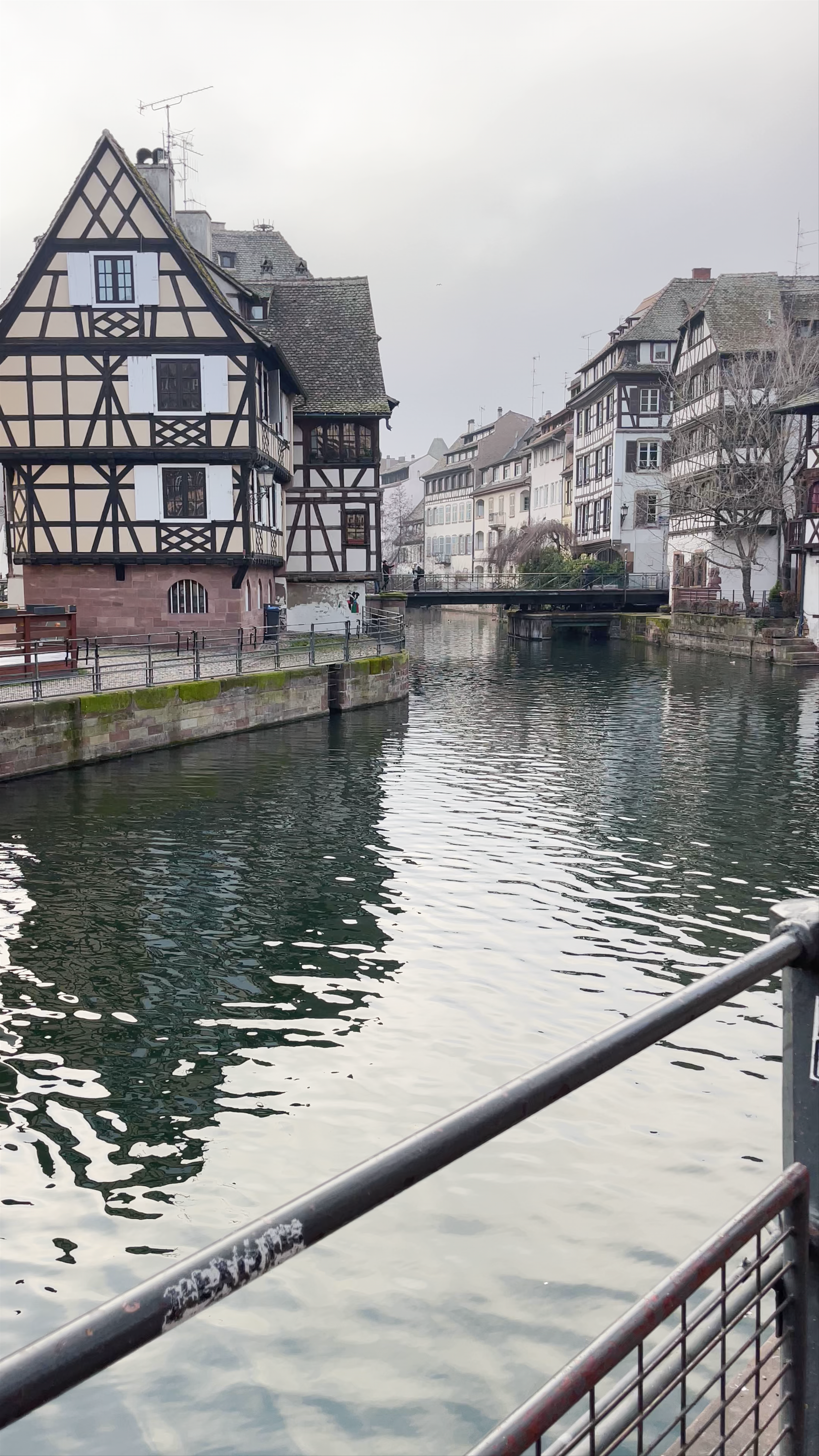 Place Benjamin Zix: Charming Canal Walk in Strasbourg's Historic Quarter