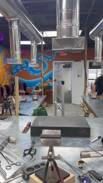 Visualize Art Studio - Work space - Art Classes Near Me - Knoxville, Tennessee