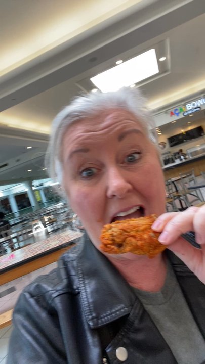 Nellie's - They wings are spicy! - Soul Food Near Me - Lewisville, Texas
