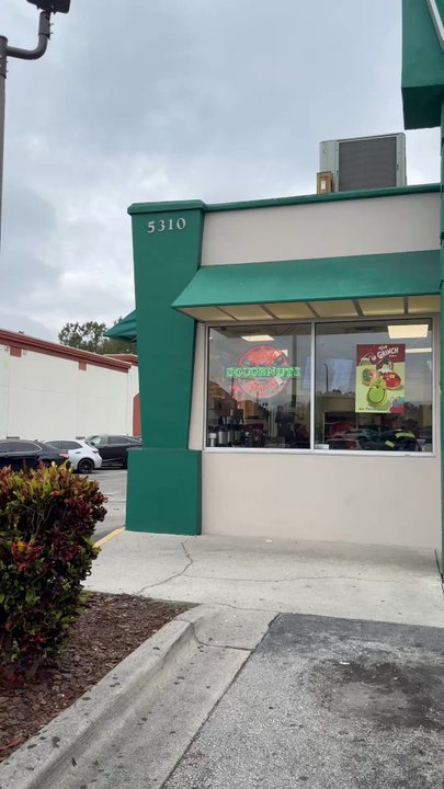 Krispy Kreme - The 2nd best sign you can see after "Free Money." - Donuts Near Me - Kissimmee, Florida