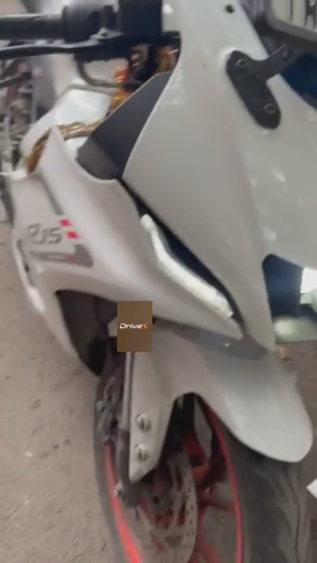 Walk-around video thumbnail