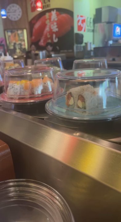 Gen Sushi - Always a full belt! - Sushi Bars Near Me - Gresham, Oregon