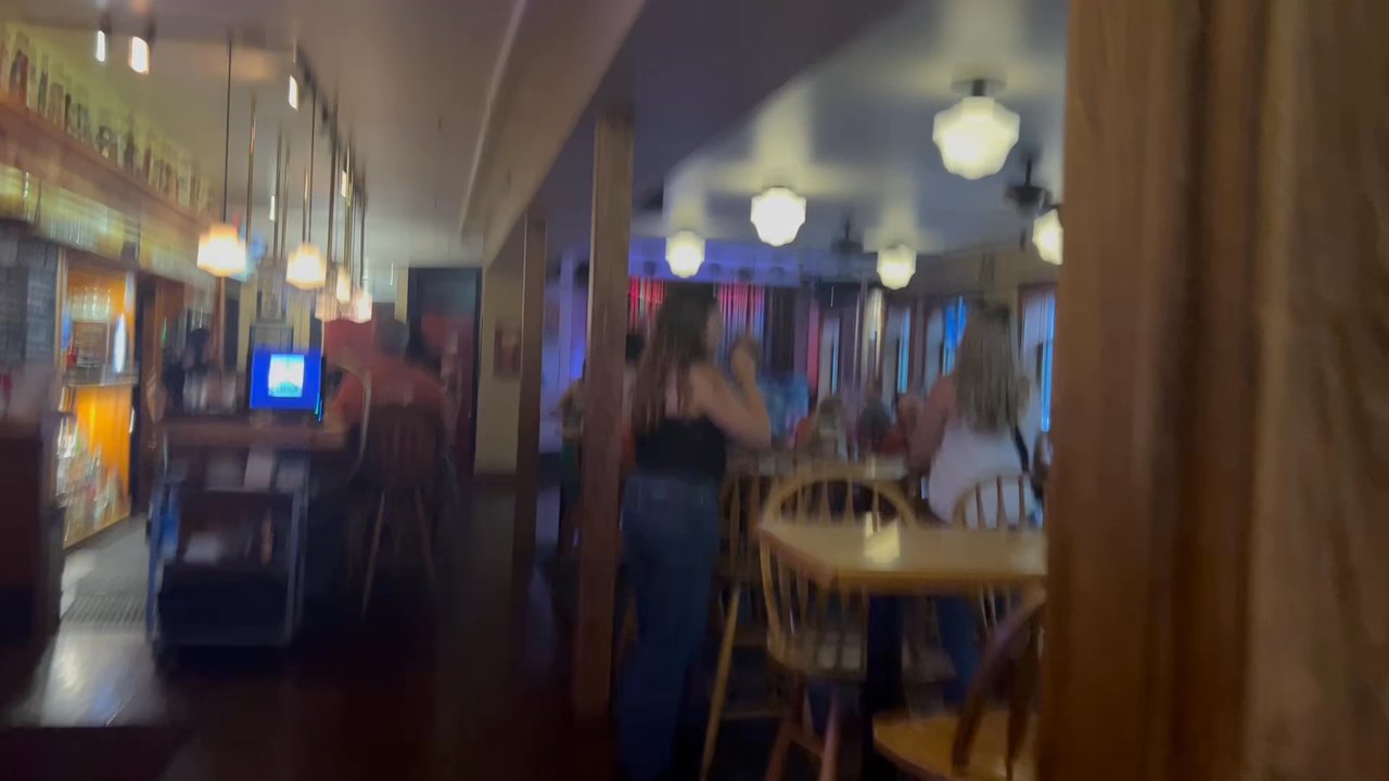 Charly's - Music - Pubs Near Me - Flagstaff, Arizona