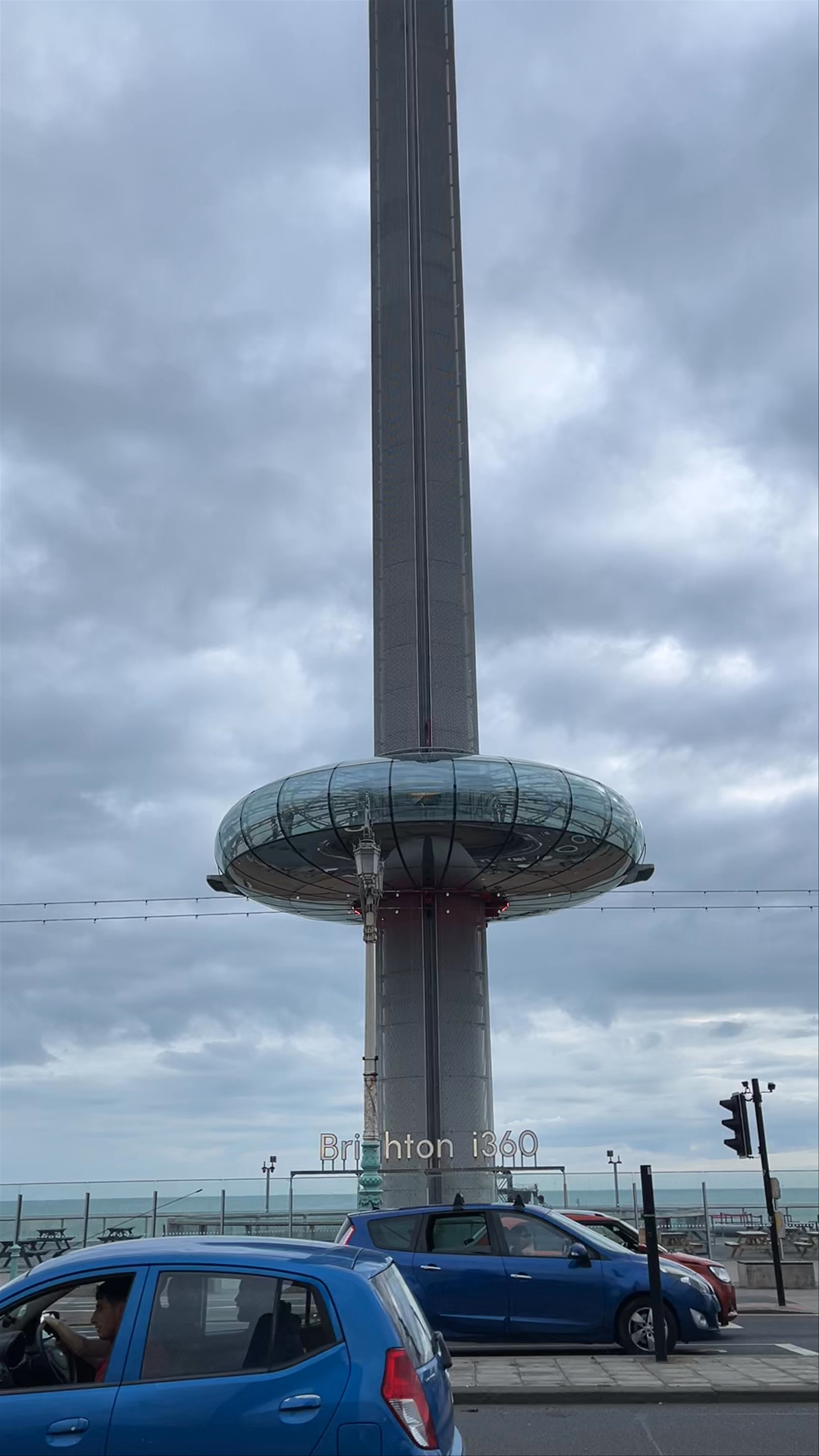 Brighton i360: Soaring Views on England's Iconic Seaside