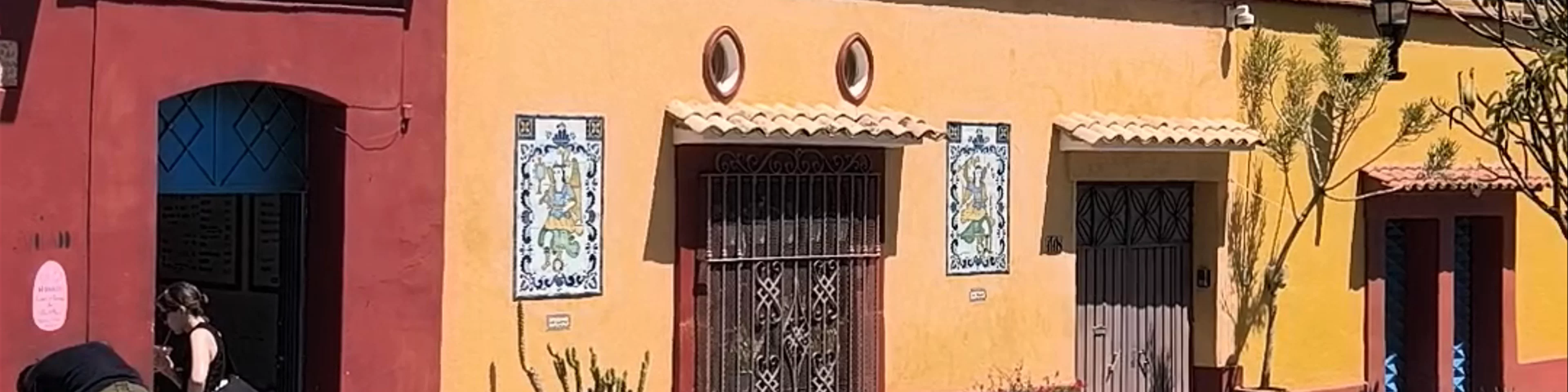 Plazuela de la cruz de piedra