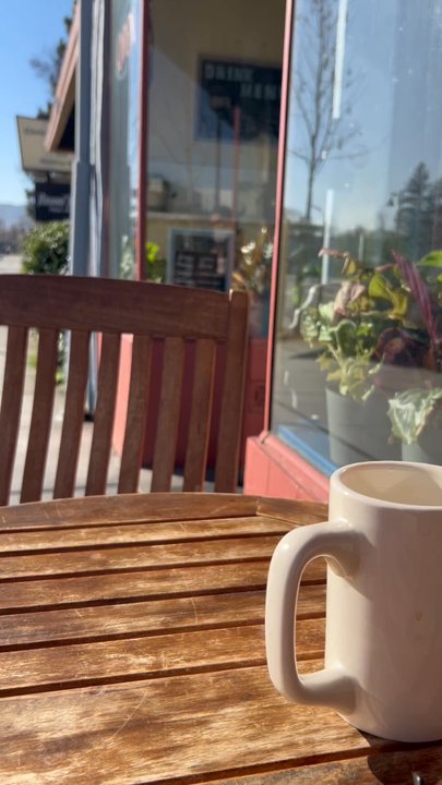 Mama's Cafe Bakery - POV out front - Bakeries Near Me - Ukiah, California