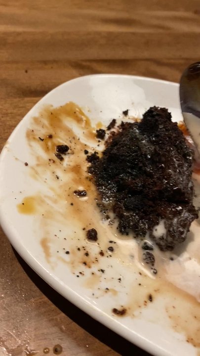 Boston Pizza - Last night i went with friends at this restaurant on queens, boston pizza and ordered brownie with ice creams scoops, this is what we got. - Pizza Near Me - Brampton, Ontario