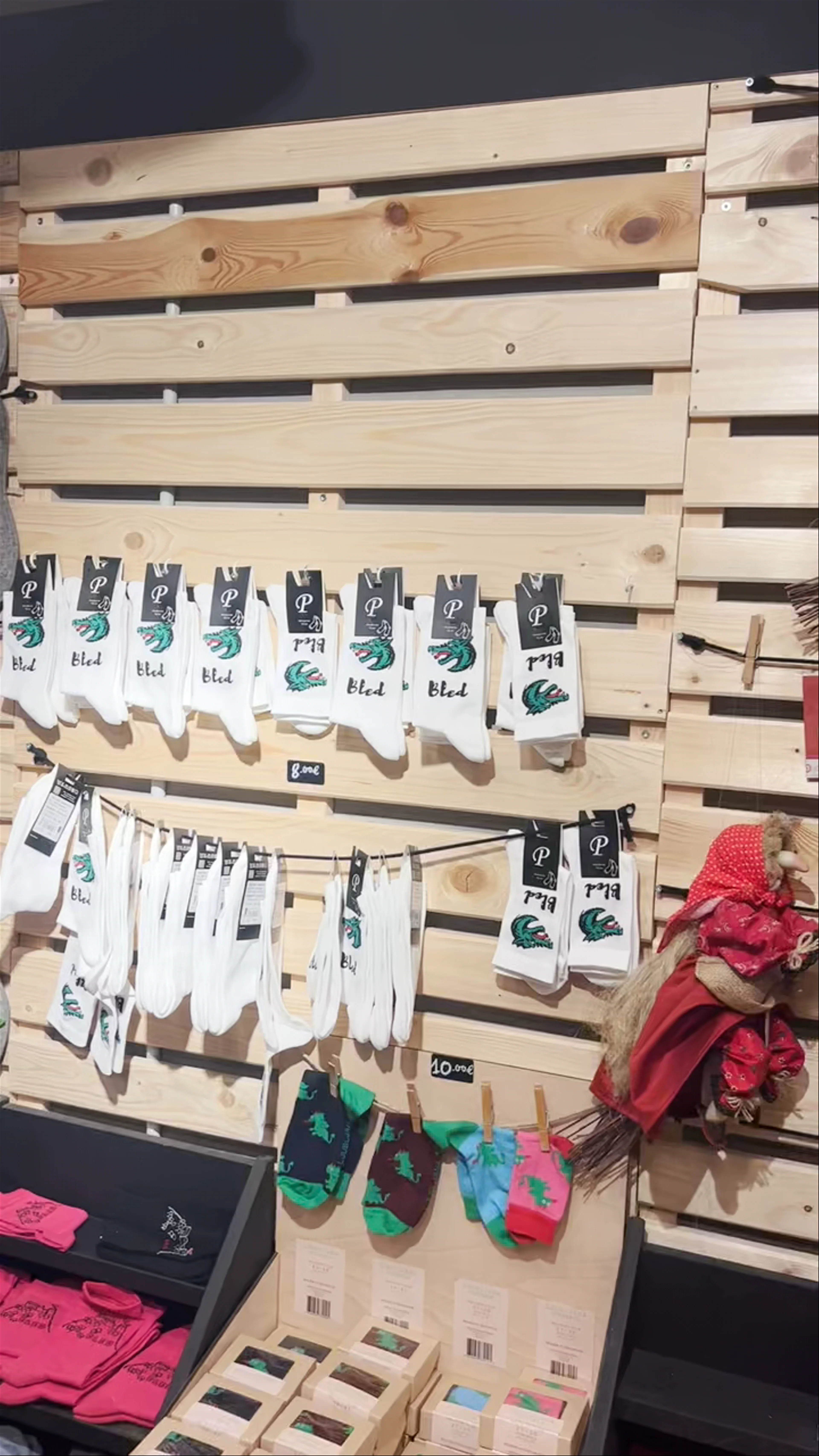 I Love Bled Concept Souvenir Shop