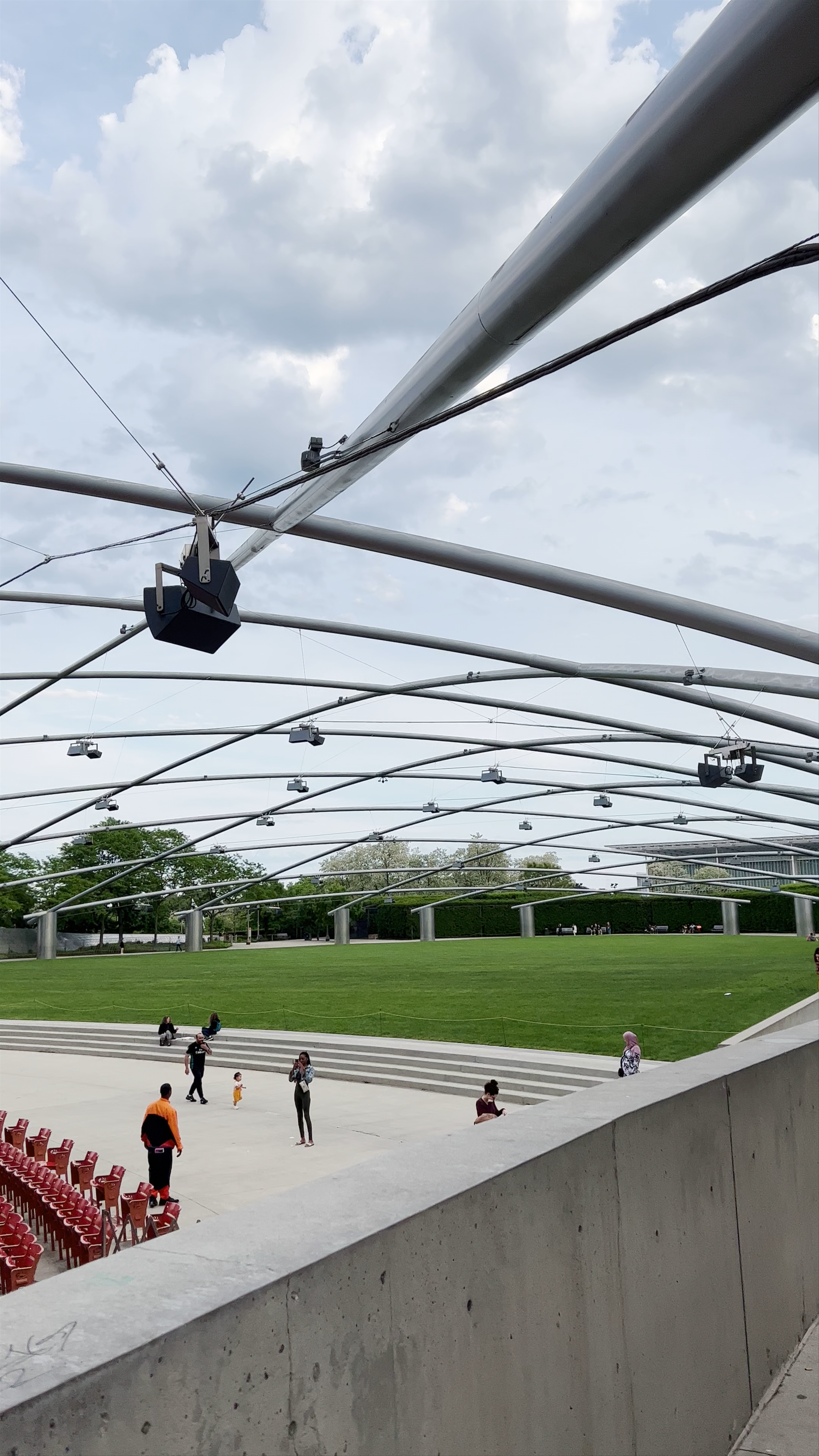Jay Pritzker Pavilion: Architectural Wonder in Chicago's Millennium Park
