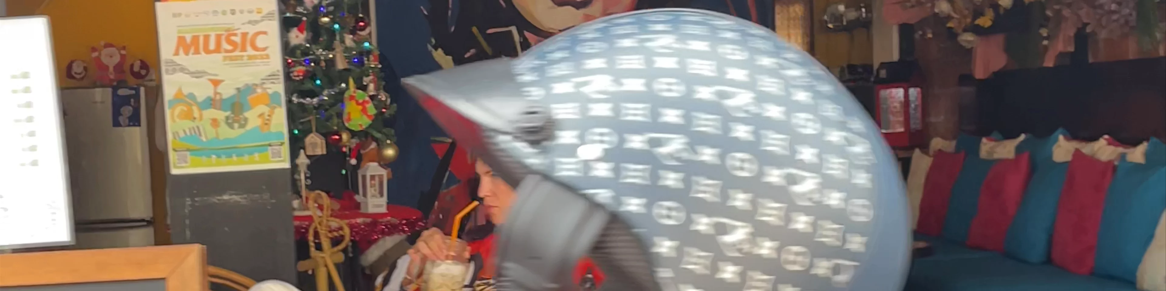 puri pai cafe