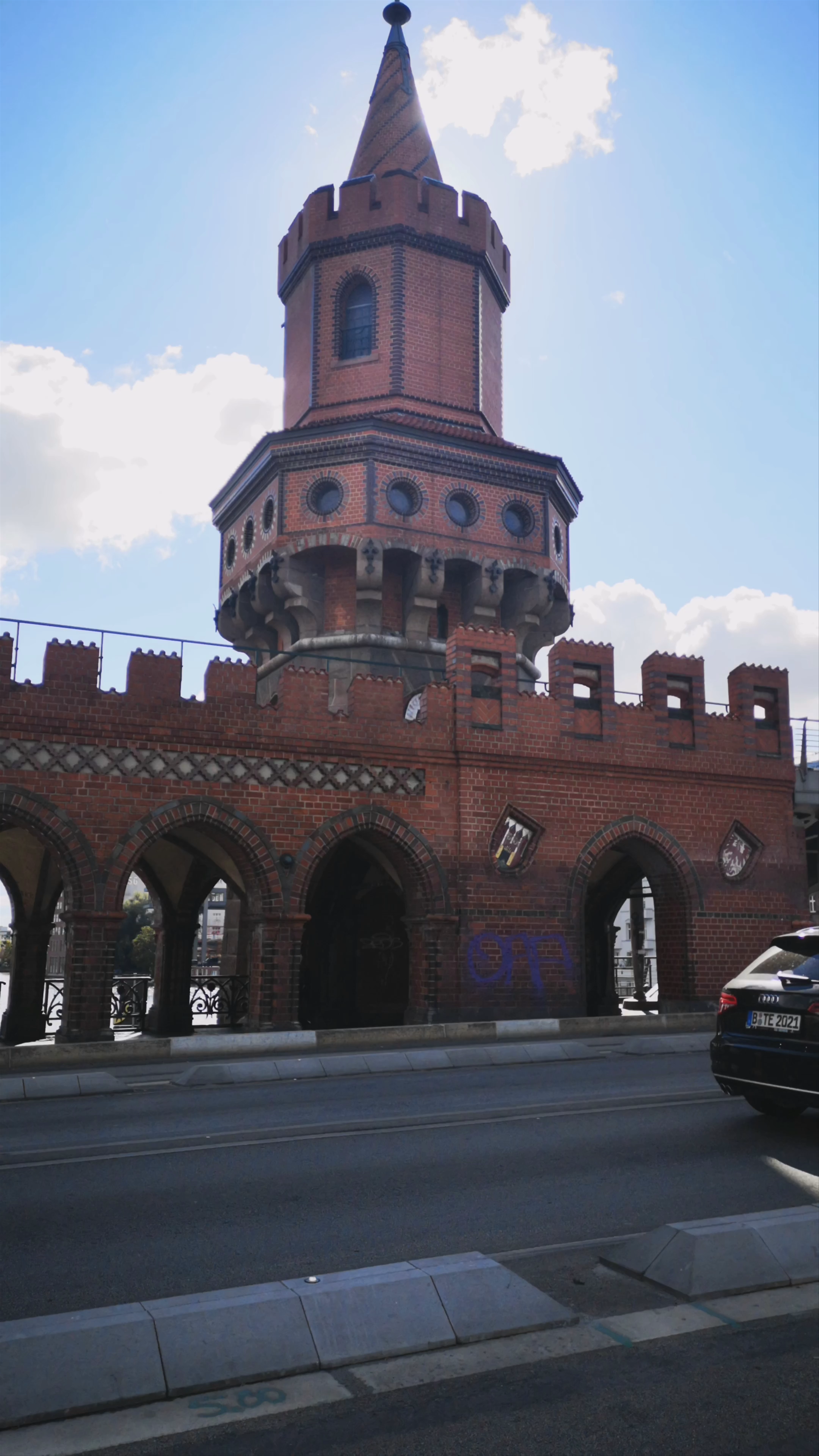 Oberbaum Bridge: Iconic Landmark and Riverwalk in Berlin