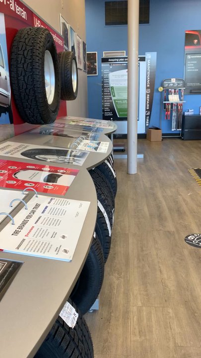 Firestone Complete Auto Care - Inside the store - Tires Near Me - Riverdale, Maryland