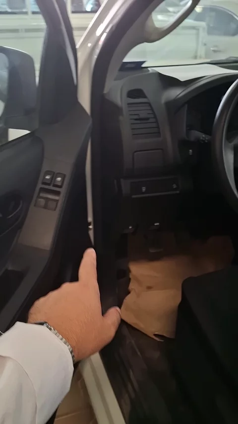 ايسوزو دي ماكس LS 2025