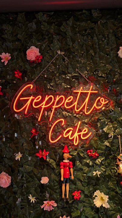 Geppetto Cafe - Creperies Near Me - Pittsburgh, Pennsylvania