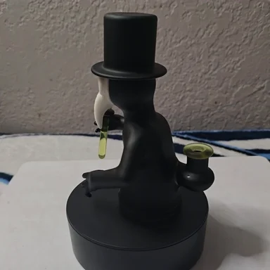 Preview pic of Grime Glass Plague Doctor