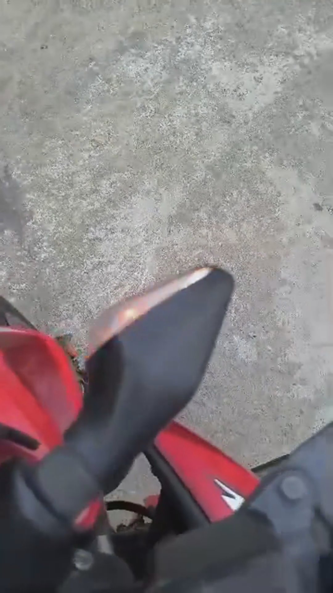 Walk-around video thumbnail