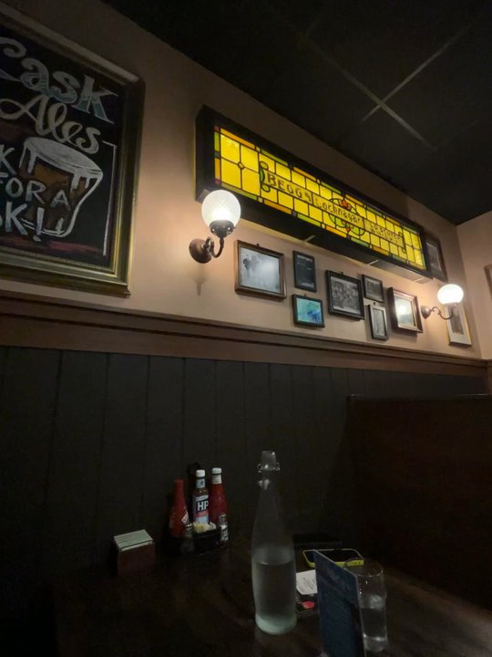 Hawk & Griffin - Pubs Near Me - Vienna, Virginia