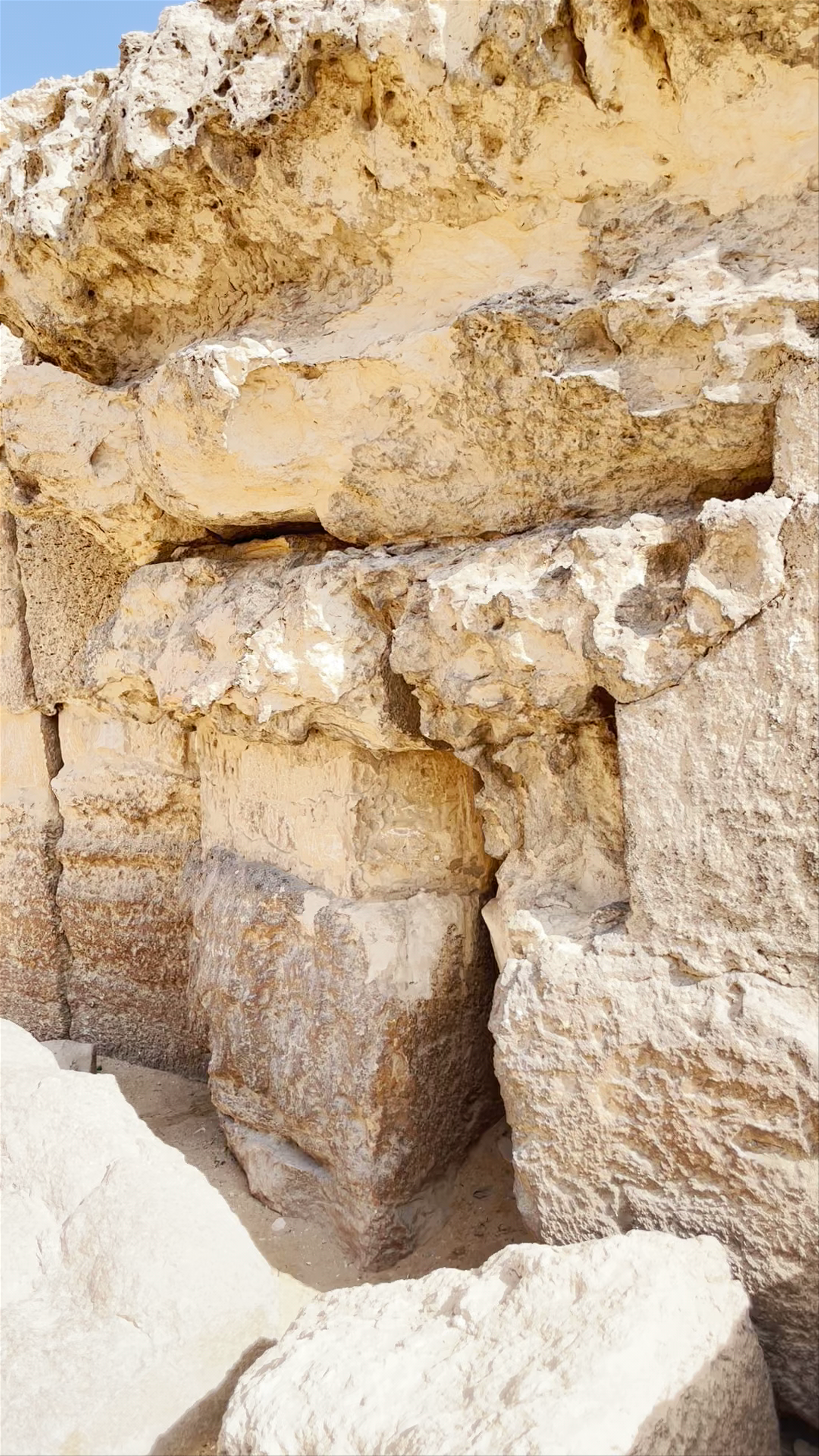 Templo funerario de Kefrén: Ancient Majesty Near the Pyramids of Giza