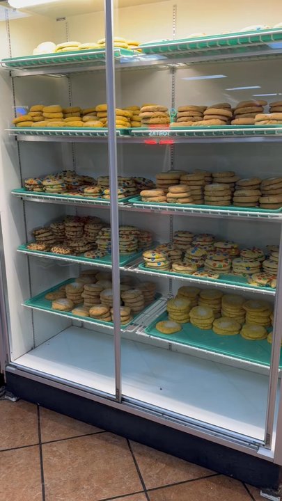 Martinez Bakery - Bakeries Near Me - Midland, Texas