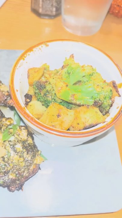 Café Sol - Garlic& Herb Lamb Chops, broccoli and sweet potato praline casserole - Burgers Near Me - Iowa Colony, Texas