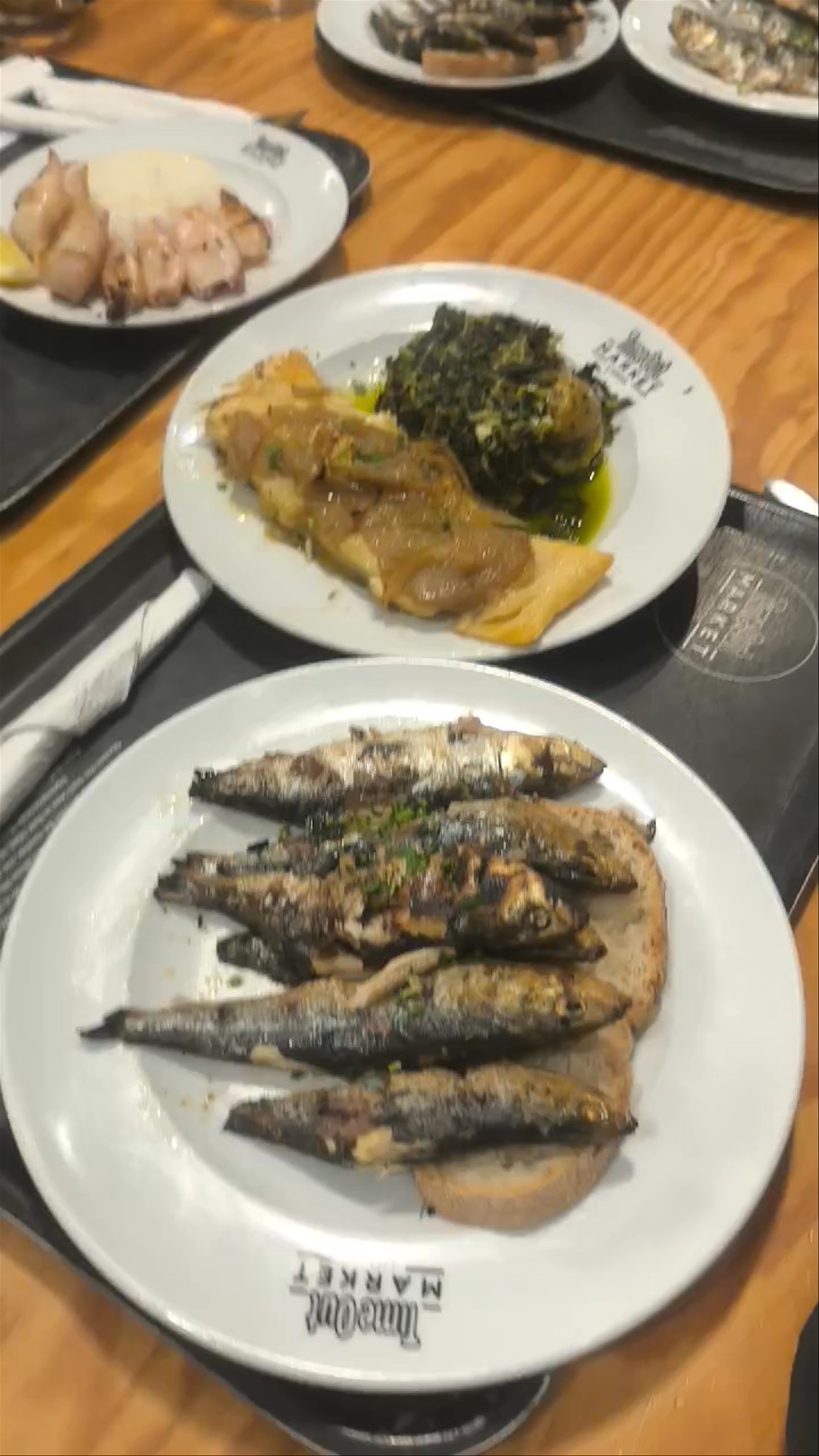 Delectable Seafood Feast at Time Out Market Lisboa